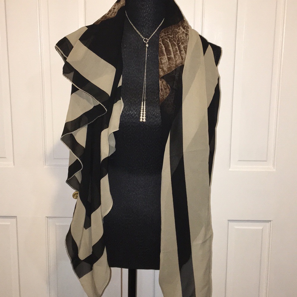 💫⭐️ Sheer Crocodile Scarf/Wrap⭐️💫